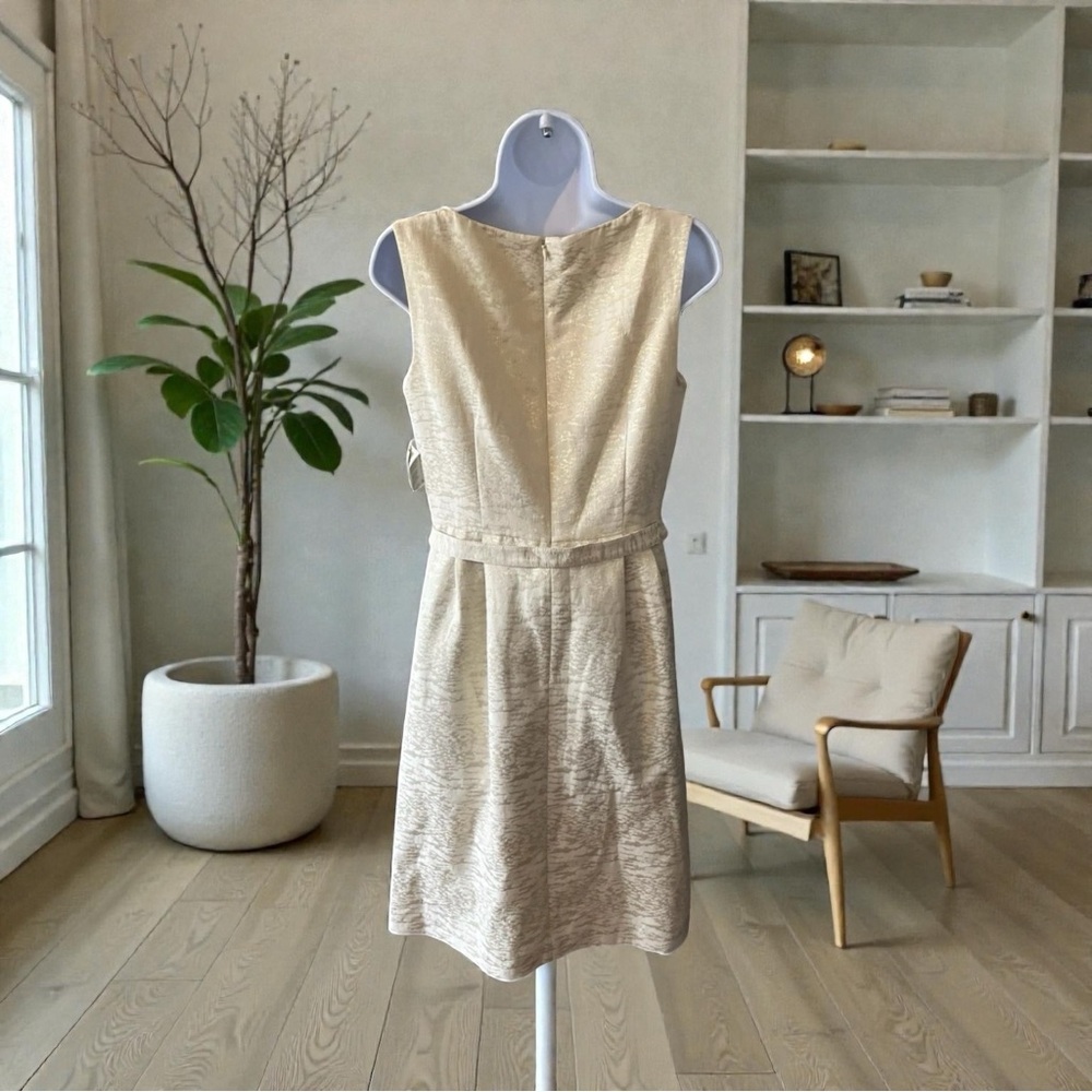 Anne Klein Cream & Gold Metallic Jacquard Dress (NWT) – Size 4 - Picture 2 of 7